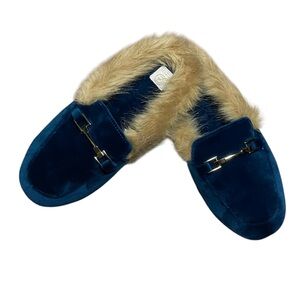 CHINESE LAUNDRY LOS ANGELES SLIPPERS FAUX FUR TRIMMED  BLUE COLOR SIZE 7/8 (M) *